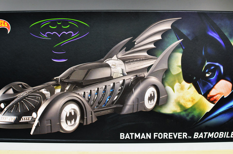  1995  BATMAN FOREVER BATMOBILE 1:18